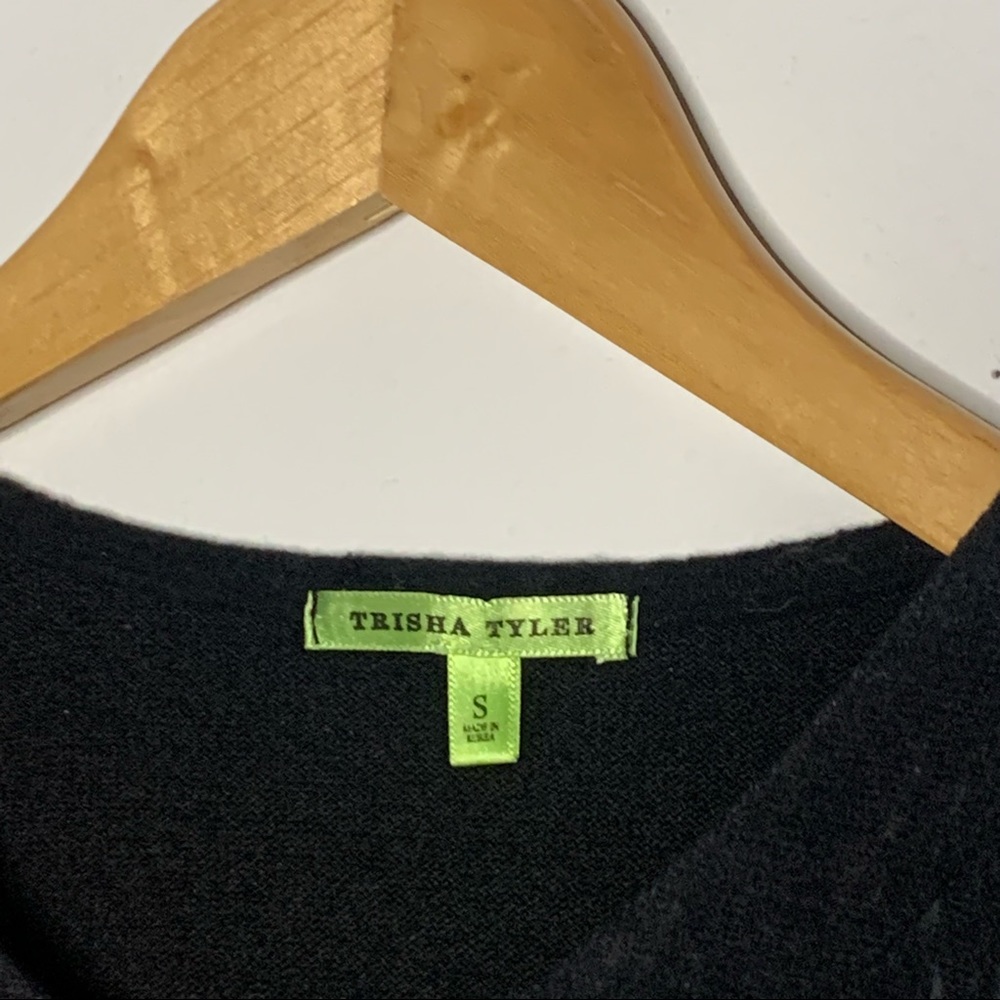 Trisha Tyler| Vintage Black Boho 80’s 70’s Tunic Sweater Size Small - Picture 3 of 4